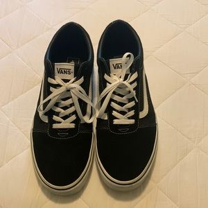 Vans Low Top Sneaker Shoes Classic Black and White Men’s Size 13